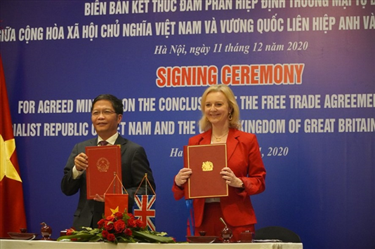 Việt Nam - Vương quốc Anh kí Hiệp định UKFTA